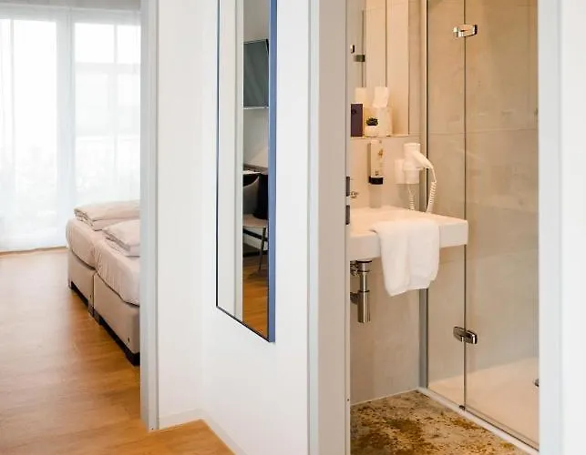 Haimhausers Garni Bed & Breakfast 3*